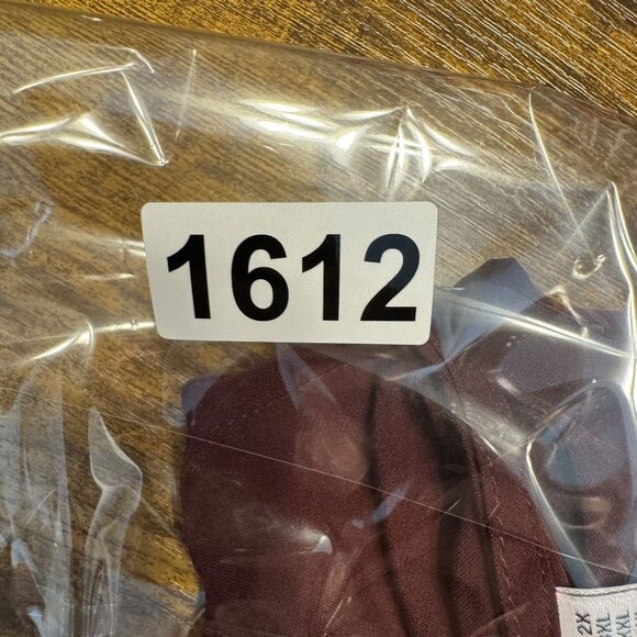 Susan Graver Tunic Top Womens Size 2X Burgundy Stretch Liquid Knit Animal Print‎ - Picture 7 of 7